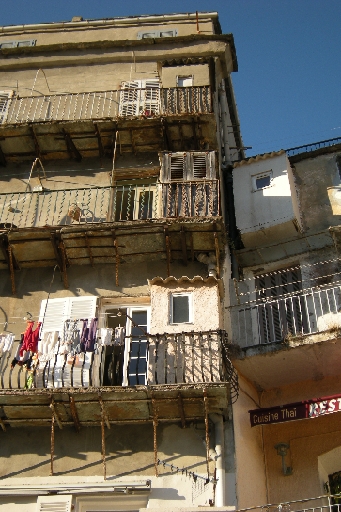 DSCN3598.JPG - WC-Haus auf Balkon